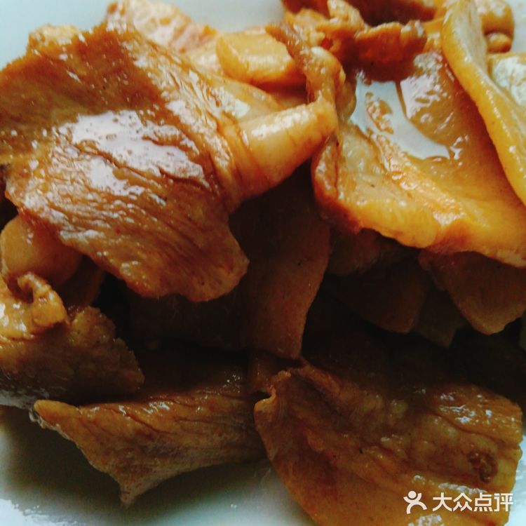 荤素搭配、营养均衡的西葫芦炒肉片