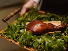 法式烤乳猪腿-蝶舍·MAISON PAPILLON