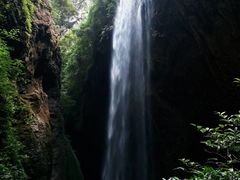 -龙水峡地缝景区
