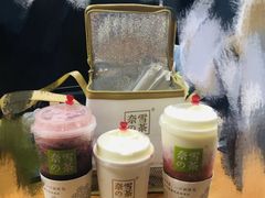 -奈雪的茶(湖滨银泰in77C区PRO店)
