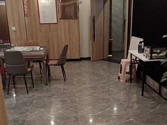 -有红鸡毛店·川菜(建设路店)