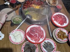 -谭三娘鲜切牛肉自助火锅(六合欢乐港店)