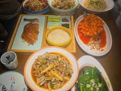 -忆江南·金鹏船宴