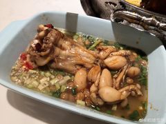 -蛙两只美蛙鱼头火锅(恒茂店)