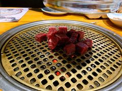 雪花牛肉粒-唯成•韩国炭火烤肉 유성고기