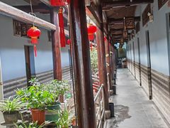 -唔呶喔哩酒家(生产街店)