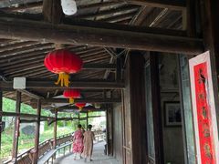 -丝绸小镇荻港古村