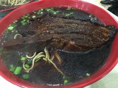 -小龙大肉面馆