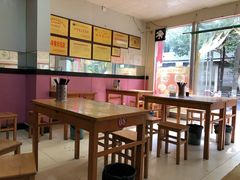 大堂-蒋家槟豆面皮(友爱路店)