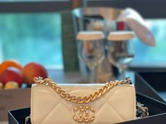 -Chanel(德基广场店)