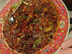 -八府香鸭·啫啫煲(华山路店)