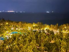 -三亚湾海居铂尔曼度假酒店