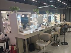 -海马体照相馆(海口日月广场店)