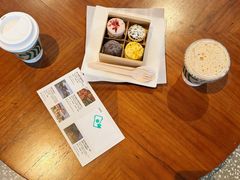 -星巴克臻选(成都东方新希望天祥店)