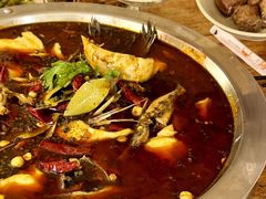 -王婆乔鲜鱼自助火锅(蜀汉路店)