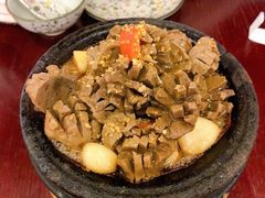 石锅手打牛肉丸-潮堂(环球金融中心店)