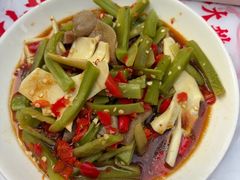 -辣螃铠盆盆蟹大排档(海昌店)