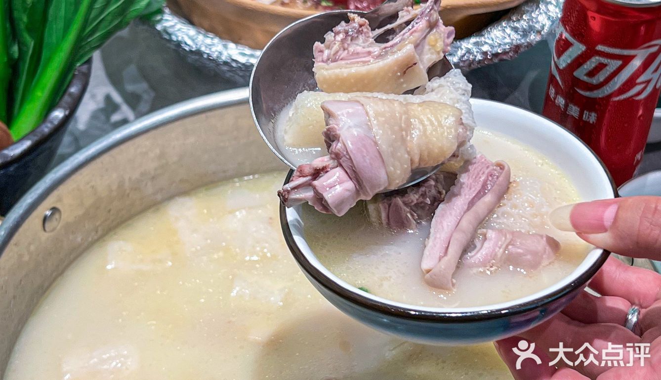 入秋啦‼️来这吃火锅领略深圳本地人进补新方式