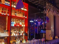 -UP嘻哈酒吧(粉巢店)