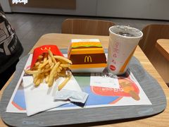 -麦当劳(宝龙店)