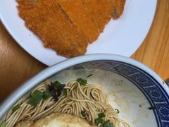 大排面-沪西老弄堂面馆(定西路店)