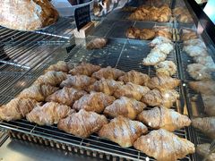 杏仁羊角-麦田工坊(月湖店)