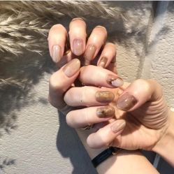 -摩睫+皮肤管理·科学美容中心