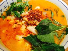 -云海肴·汽锅鸡·云南菜(天山百盛优客店)