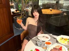 -MONICH牛排融合餐厅(和义大道购物中心店)