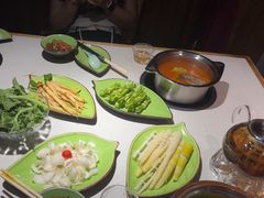 -一叶一世界•素食餐厅(环球中心店)