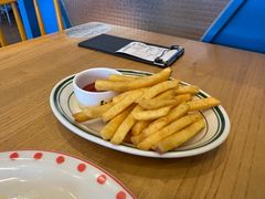 -菲滋意式餐厅(金华银泰城店)