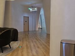 -涨巢·潮玩水疗局