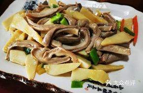 Pork Stomach Stir-Fried with Bamboo Shoots
