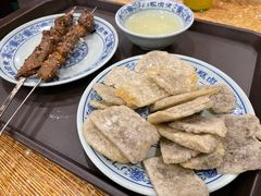 老北京炸灌肠-门框胡同百年卤煮(新街口店)