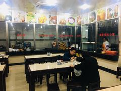 -老西白点心店