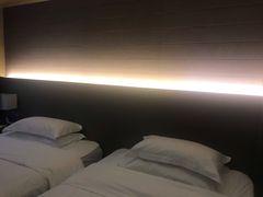 -东方帝景假日酒店