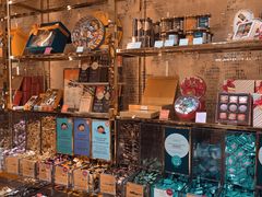 -VENCHI 闻绮(北京国贸商城店)