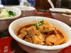 -双燕楼·手工馄饨·汤面小吃(世纪汇店)