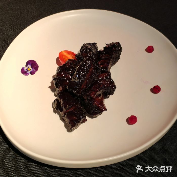 鲁采LU STYLE(新天地店)文火煨山东黑牛图片