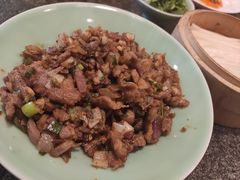 孜然羊肉夹饼-河东颐祥阁(世贸店)