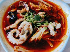 -日照大牌檔•小船海鲜(万平口店)