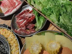 -青瓦炭韩潮烤肉(花园道店)