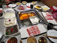 -海底捞火锅(关山保利店)