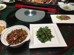 -九十九顶毡房(阜石路店)