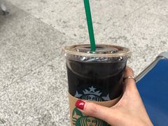 -星巴克(重庆火车北站北广场II店)
