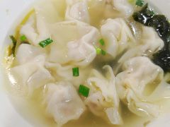 虾肉小馄饨-王家沙点心店(南京西路总店)