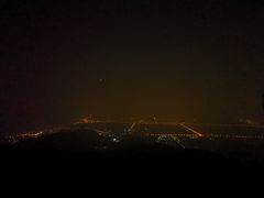-鬼笑石后山停车场