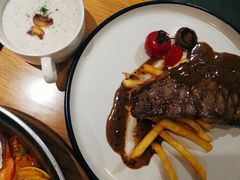 -LUCCA卢卡西班牙海鲜饭(远洋广场店)