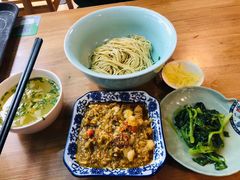 -朱洪元苏式面馆(绿宝广场店)