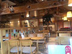 大堂-猫的天空之城概念书店(丽江古城饮玉巷店)